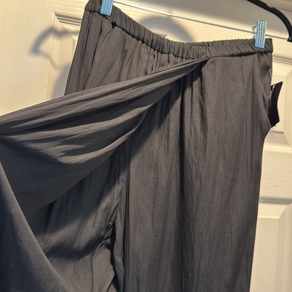 Zara Black Wide Leg Pants Or Skant Size Small NWT - Picture 9 of 9